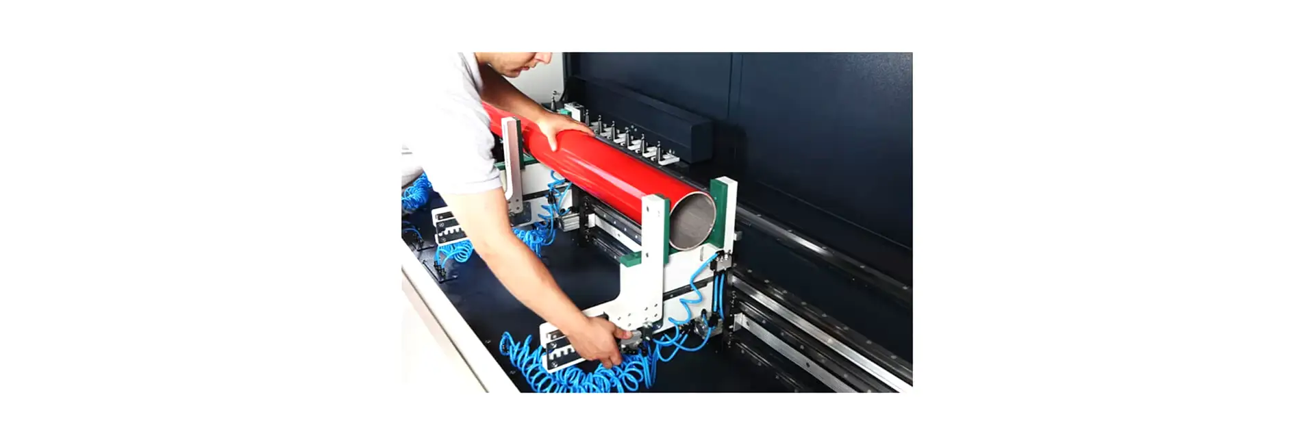 INO CALIFORNIA 4 Axis CNC Profile Machining Center